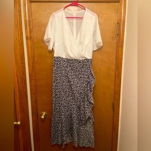 👗 NEW! • SHEINCURVE • Flower Flowy Dress | 2XL